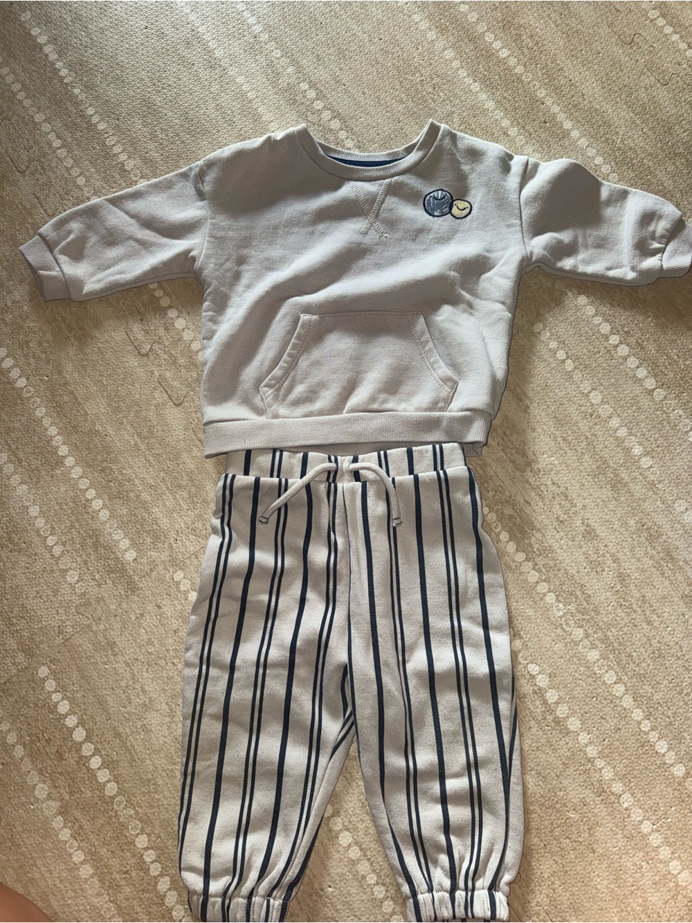 Primark Cream Sweatshirt‎ and Navy Stripe Jogger Set